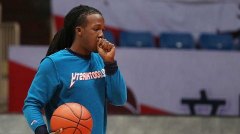 广厦利刃出鞘：福特森领航，青春风暴蓄势待发