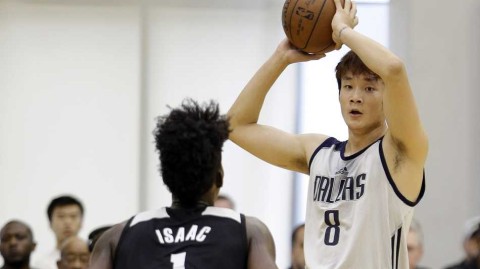 丁彦雨航夏季联赛闯荡记：每一滴汗水都是通往NBA的阶梯