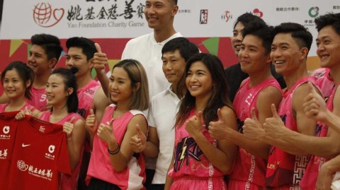 香江聚首慈善夜，易建联姚明共筑篮球梦