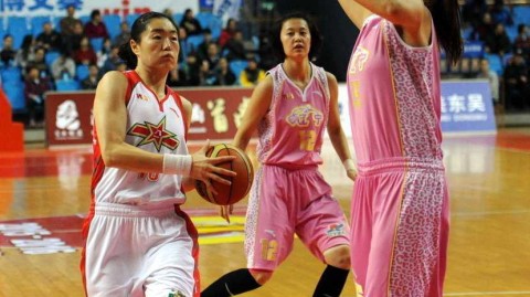 WCBA分段赛激战正酣：上海强势大胜，新疆加时力克沈部