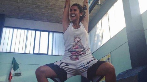 流浪与归来的光影诗篇：从吉普赛女孩到篮下女王