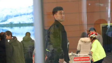 李晓旭伤愈归来半决赛只能场边助威，队友盼其满血复活