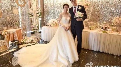 篮坛扣将吴楠迎娶蓉城娇妻 从冠军荣耀到幸福殿堂