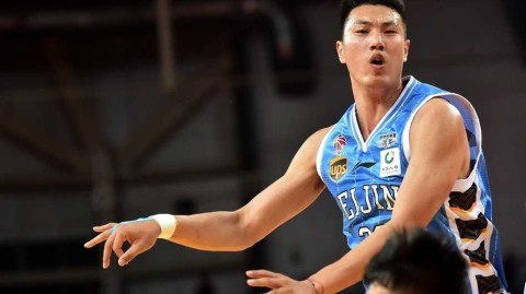 京城铁骑踏平太原 团队篮球斩落钻石斯科拉