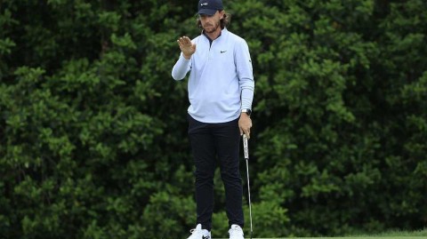 白老虎湾丘发威逆袭领跑群雄争霸帕尔默邀请赛高潮迭起