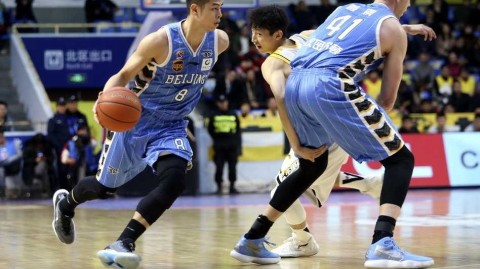 京城铁骑末节逆转 广厦青年军交学费