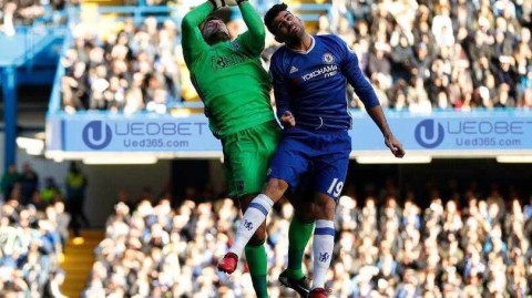 德国7-1巴西：18分钟5球，克洛泽破纪录书写世界杯半决赛惨案