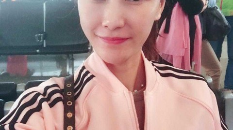 最美女篮国手许诺惊艳亮相，长腿倩影引网友疯狂点赞