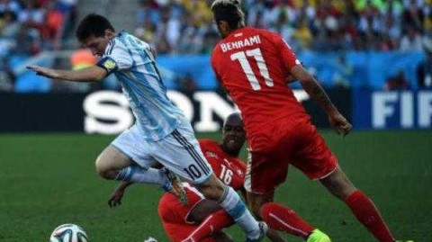 桑托斯1-1格雷米奥：主队围攻未果遭遇联赛三连平