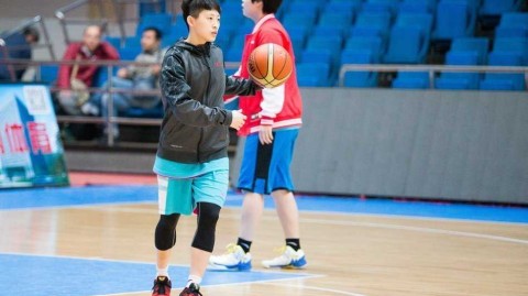 京城玫瑰傲霜绽：回首二零一六女篮巅峰夜