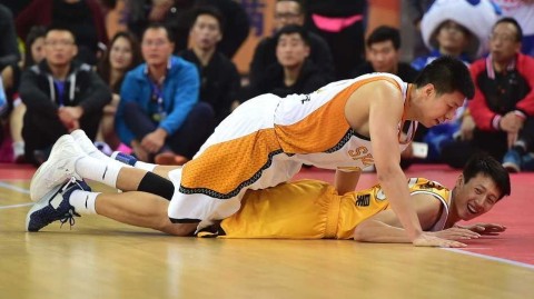 季前赛太原站广厦力克山西 外援对决演绎经典瞬间