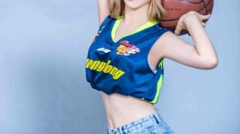 篮球宝贝｜南粤热浪中的助威女神