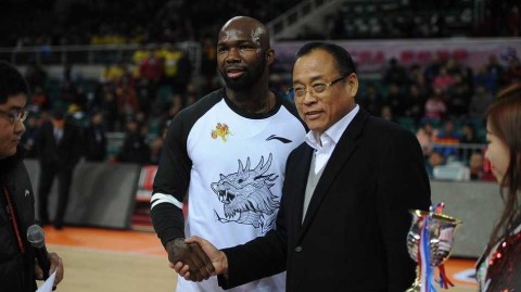 见证“浙江魔术师”：助攻王琼斯融入稠州，新赛季要率队登顶