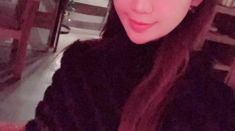 郭艾伦情感往事新篇：从空姐前女友到篮球网红