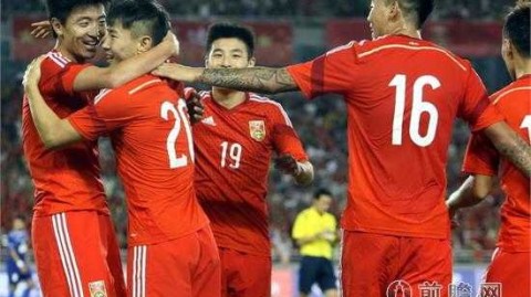 U23亚洲杯1-0力克澳大利亚，国足夺小组头名