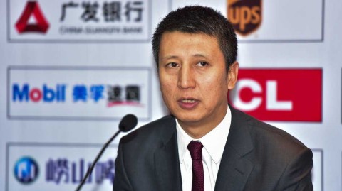 郭士强携哈德森出席发布会，大胜夜共话外援里程碑