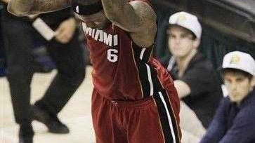 韦德23分超越乔丹 热火客场绝杀黄蜂3-3