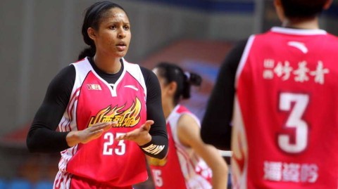 坎贝奇逆天表演与玛雅摩尔回归，WCBA硝烟四起燃爆寒冬