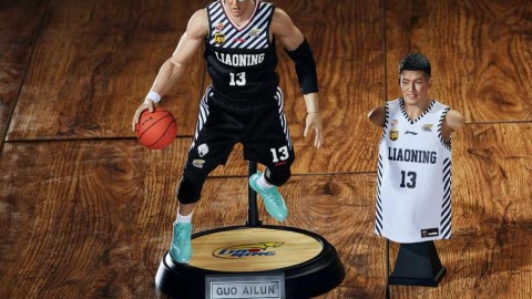 辽篮魂·匠心智造：郭艾伦限量版手办细节神还原，珍藏巅峰时刻