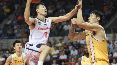 昔日师徒今对决：李春江面对旧主，广东德比硝烟弥漫