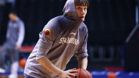 丁彦雨航率山东高速埋头备战 剑指粤之战盼反弹