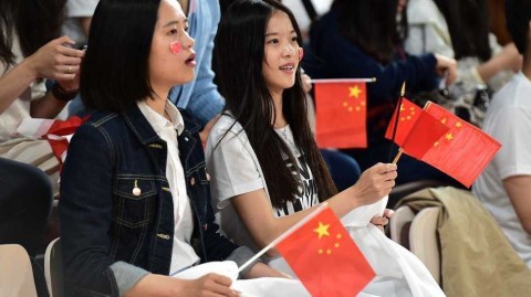 法兰西之夏：那一抹飘扬的中国红与女篮的里约之梦