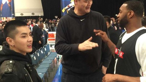 姚明麦蒂温情聚首吴亦凡见证青春圆满