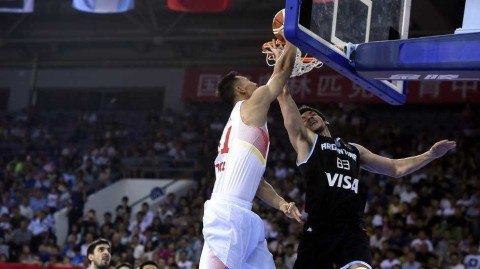 热血集结！回首中国男篮2016的征尘与荣光