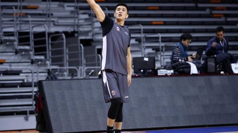 辽篮众将帅气集结，郭艾伦赛前状态神勇