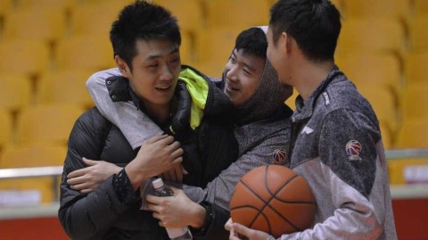 山东高速男篮全力备战迎硬仗，丁彦雨航领衔苦练蓄势待发