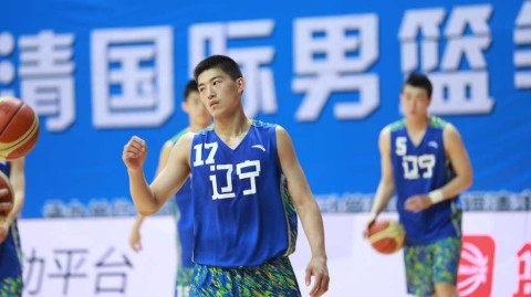 福清争霸赛惊魂一幕辽篮遭俄罗斯军团十七分大逆转
