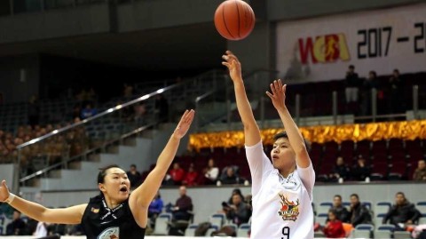 天山玫瑰绽放主场新疆女篮击退广东豪取七连胜