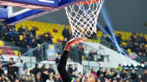 女科比闪耀大庆，北区明星队险胜夺魁