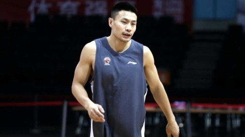 广州龙狮青春风暴席卷季后赛舞台