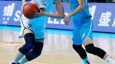 京城玫瑰主场狂飙，六连胜剑指王座！