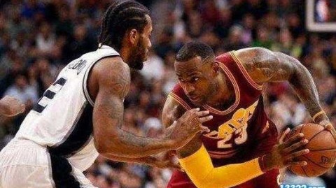 文班亚马41+18碾压式统治内线，马刺127-113大胜残阵勇士