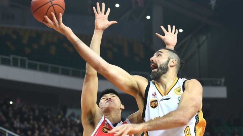 三晋烽火燃新春：斯科拉曾令旭联袂献技，山西主场力擒龙狮