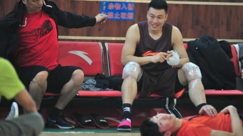 飞虎记忆：回望新疆男篮二零一六的冠军拼图与铁血征程