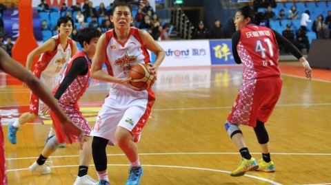 女篮赛场上的热血诗篇：八一广博文具虽败犹荣的奋战瞬间