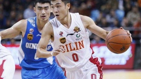 长春狂飙之夜：韦弗46分弑旧主，吉林东北虎137-119大胜青岛止连败