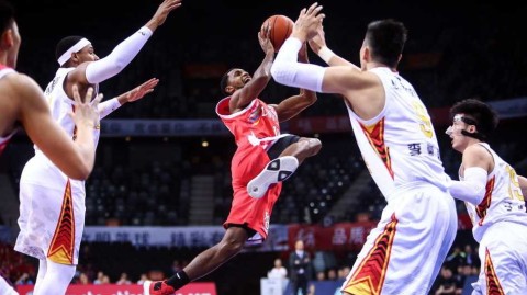 深圳烈豹主场掀翻广州龙狮 同省德比抢占晋级先机