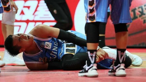 京城铁军客场破阵 末节鏖战险胜八一