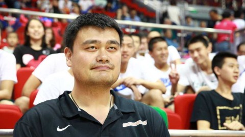 2016海峡杯上海站姚明督战，大鲨鱼主场大胜裕隆