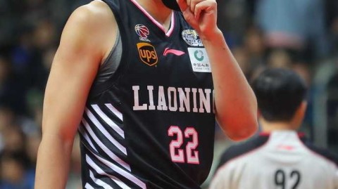 沪上寒夜，辽篮复仇：巴斯38分摧毁上海，郭艾伦末节统治比赛