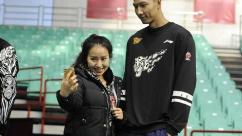 南粤虎啸备战急 宏远旧影忆峥嵘