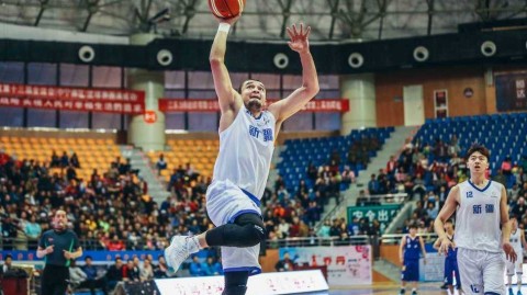 内线争锋与反击号角：全运会男篮预赛激战正酣