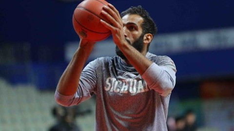 巴蜀篮球风云录 三外援同场竞技四川金强谋自救