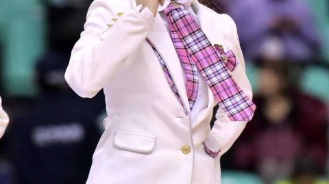 青春主场遇见元气助威 SHY48校服装点辽宁队热血时刻