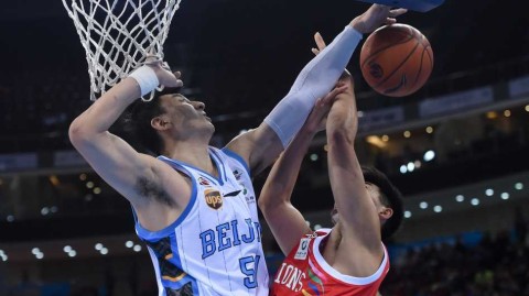 京城三分雨下演惊魂记，北京首钢六分险胜广州龙狮