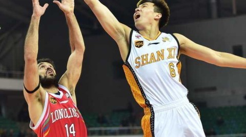 蓝下争锋，赛季热血时刻全记录